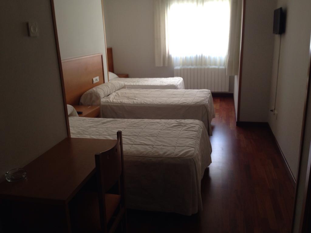 Hostal El Poligono Θαμόρα Δωμάτιο φωτογραφία