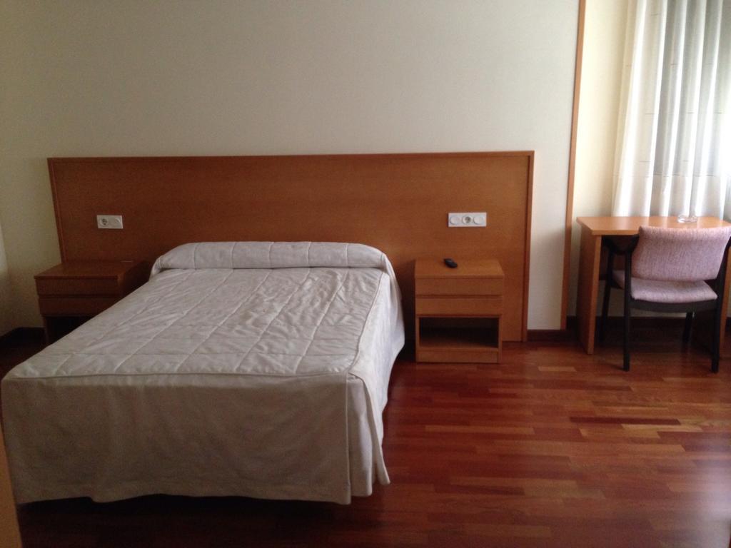 Hostal El Poligono Θαμόρα Δωμάτιο φωτογραφία