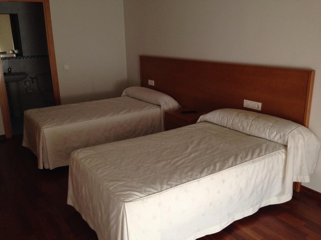 Hostal El Poligono Θαμόρα Δωμάτιο φωτογραφία