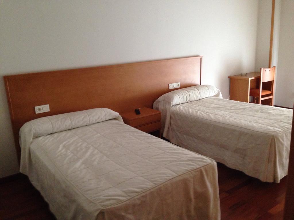 Hostal El Poligono Θαμόρα Δωμάτιο φωτογραφία