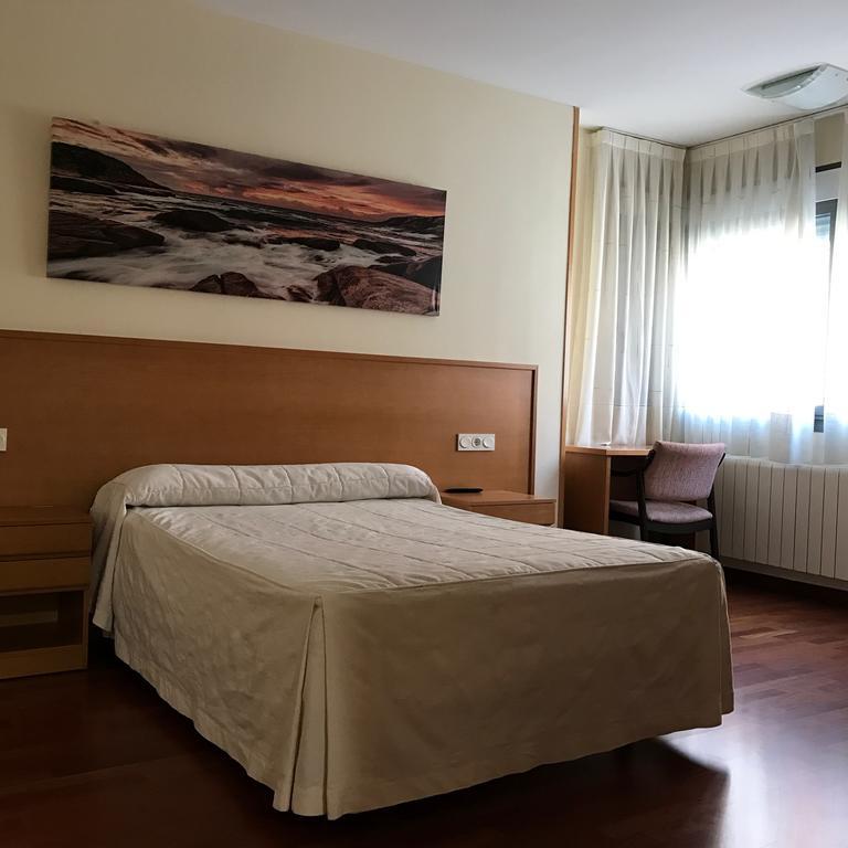 Hostal El Poligono Θαμόρα Εξωτερικό φωτογραφία
