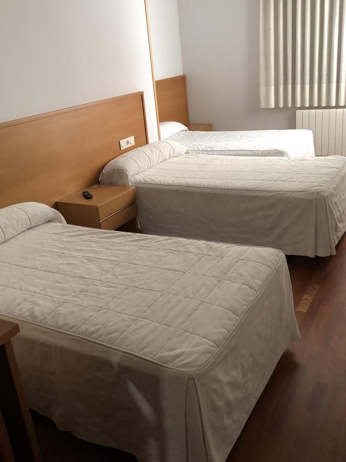 Hostal El Poligono Θαμόρα Εξωτερικό φωτογραφία