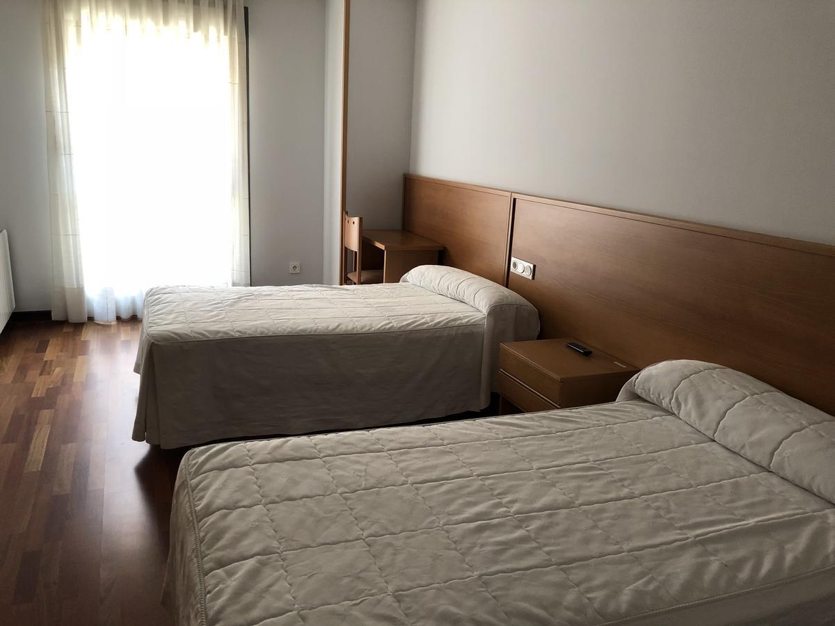 Hostal El Poligono Θαμόρα Εξωτερικό φωτογραφία